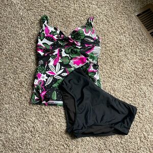 Floral Tankini Swimsuit Set
